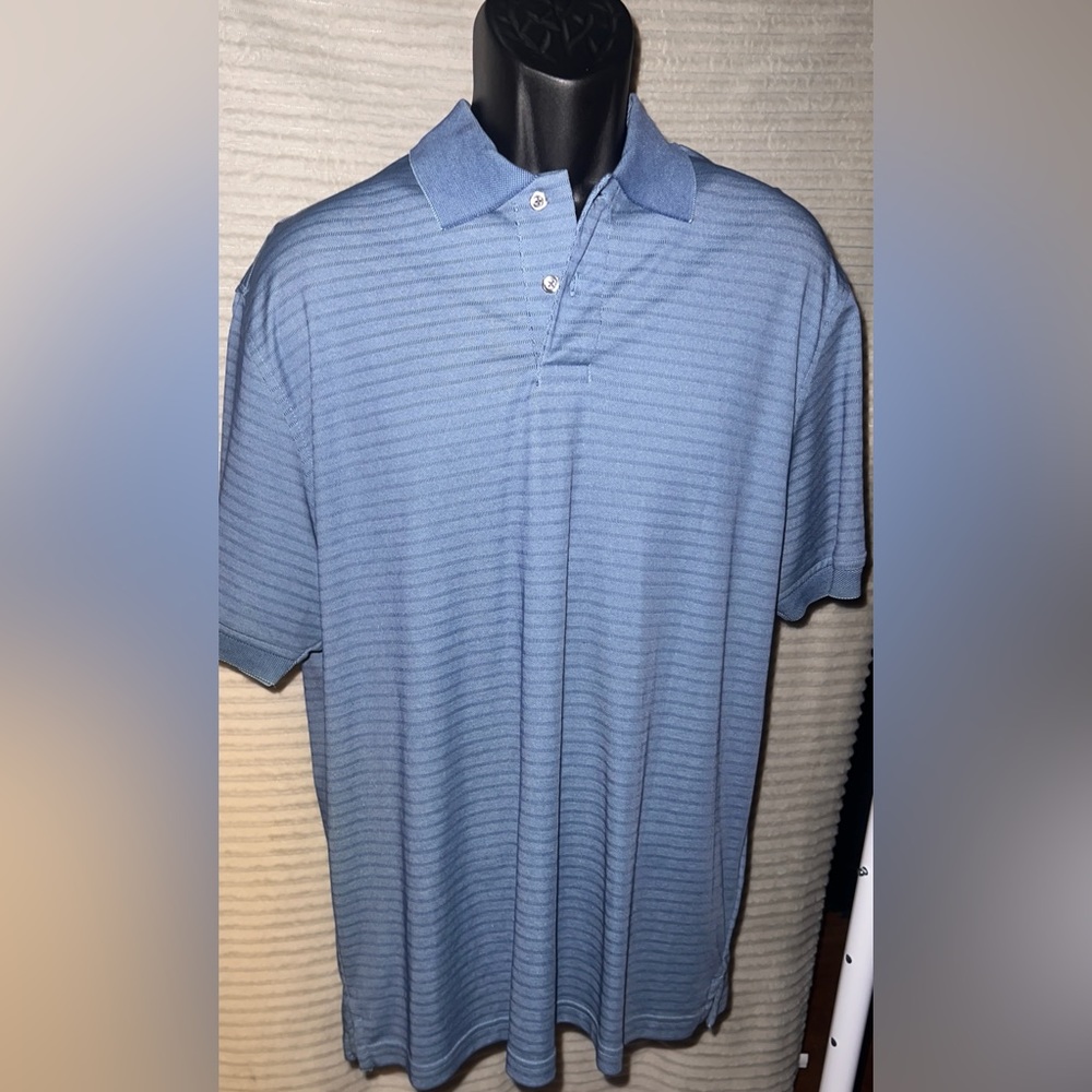Large blue striped Roundtree & Yorke travel smart polo
